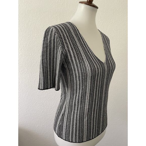 Theory Top Prosecco Ribbed V Neck Pullover Knit - Picture 5 of 11